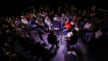 Les Rencontres improbables: r�unir universitaires, artistes et grand public pour favoriser un dialogue ouvert et promouvoir une soci�t� apprenante